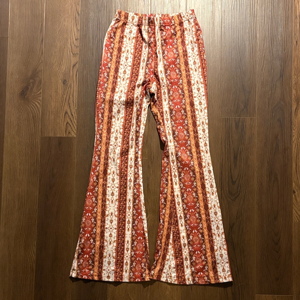 SHEIN Orange and Cream Patterned Flare Pants